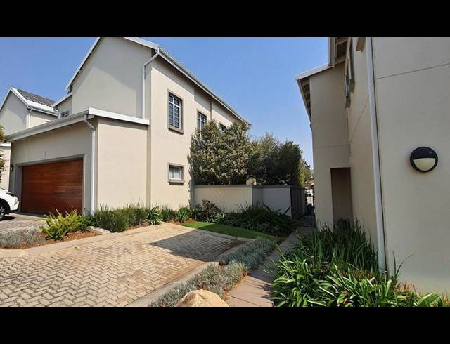 3 BEDROOM CLUSTER FOR SALE IN FERNDALE